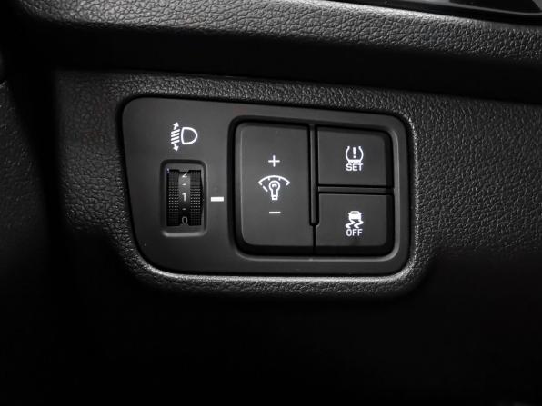 Hyundai Solaris II Рестайлинг с пробегом 2020 года, цена 1 609 000 рублей, 72517 км, седан, Автокод Объявления