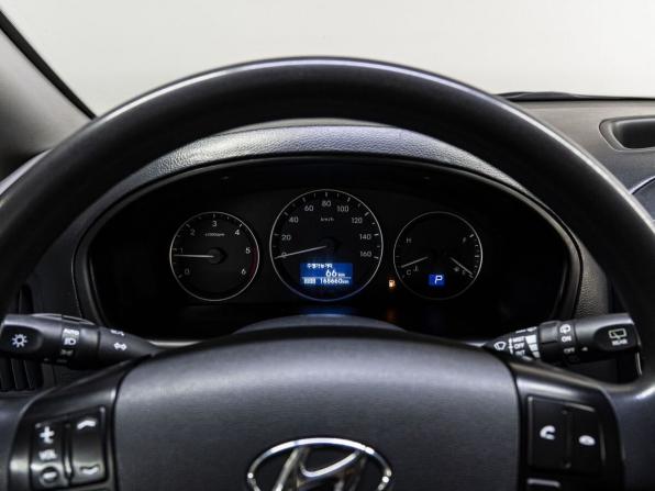 Hyundai Grand Starex I Рестайлинг 2 с пробегом 2020 года, цена 2 659 000 рублей, 165568 км, минивэн, Автокод Объявления