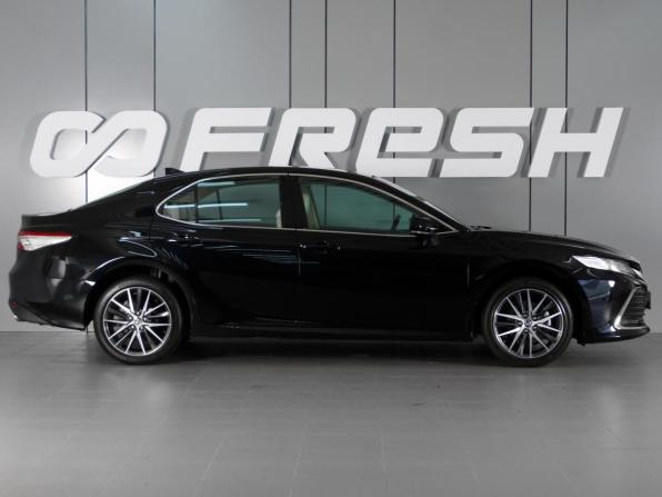 Toyota Camry VIII (XV70) Рестайлинг с пробегом 2021 года, цена 3 685 000 рублей, 50794 км, седан, Автокод Объявления