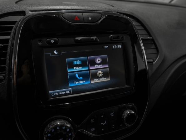 Renault Kaptur I с пробегом 2016 года, цена 1 250 000 рублей, 235560 км, внедорожник, Автокод Объявления
