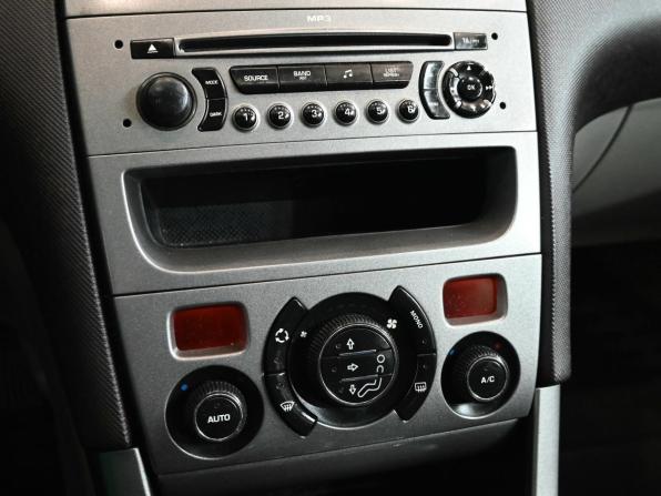 Peugeot 308 I с пробегом 2008 года, цена 270 000 рублей, 206408 км, хэтчбек, Автокод Объявления