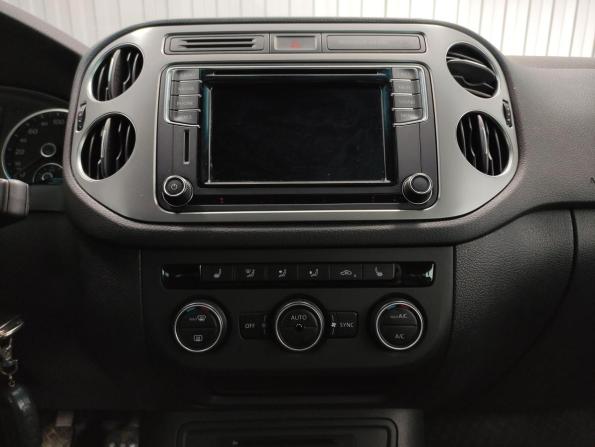 Volkswagen Tiguan I Рестайлинг с пробегом 2016 года, цена 1 530 000 рублей, 113733 км, внедорожник, Автокод Объявления