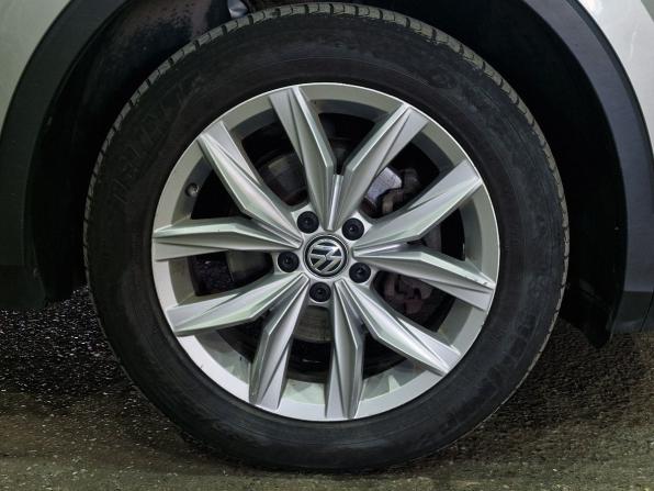 Volkswagen Tiguan II с пробегом 2018 года, цена 3 050 000 рублей, 94645 км, внедорожник, Автокод Объявления