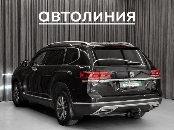 Volkswagen Teramont I с пробегом 2019 года, цена 3 049 000 рублей, 184000 км, внедорожник, Автокод Объявления