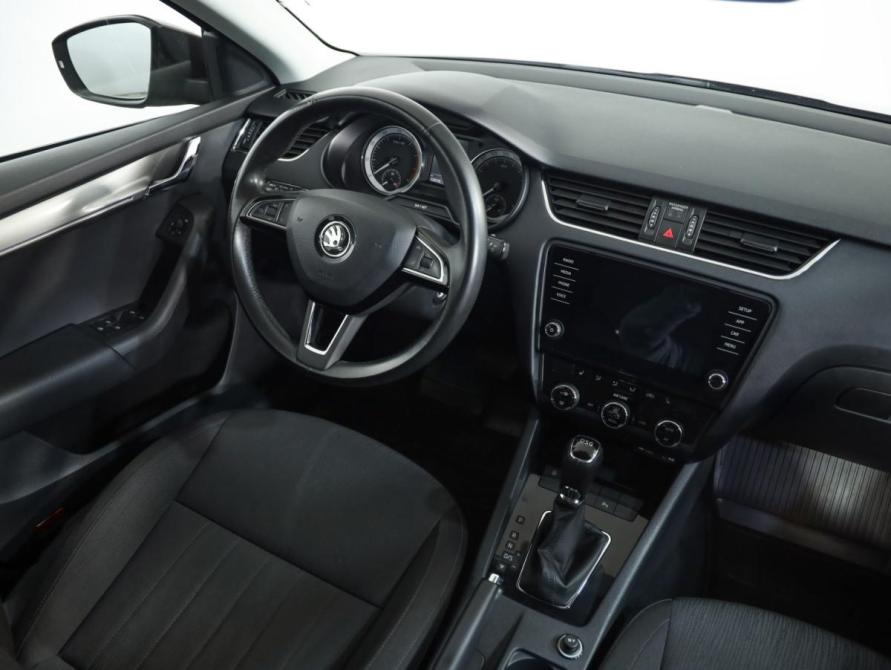Skoda Octavia III (A7) Рестайлинг Санкт-Петербург  - изображение 9