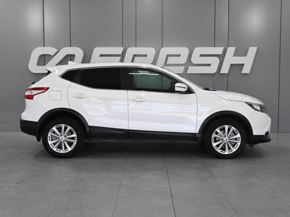 Nissan Qashqai II с пробегом 2018 года, цена 1 849 000 рублей, 136040 км, внедорожник, Автокод Объявления