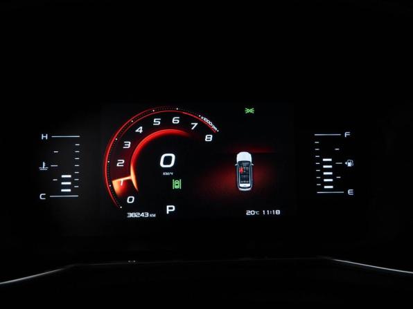 Geely Atlas Pro с пробегом 2023 года, цена 2 177 055 рублей, 38243 км, внедорожник, Автокод Объявления