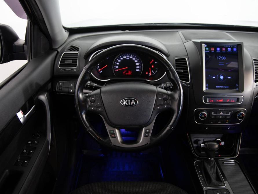 Kia Sorento II Рестайлинг Санкт-Петербург  - изображение 11