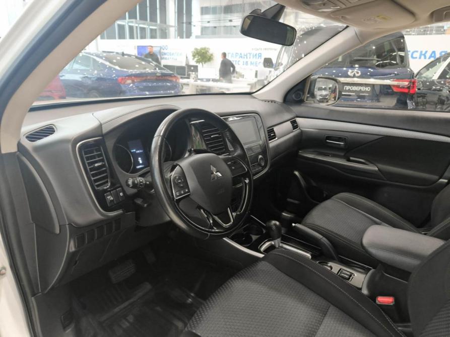 Mitsubishi Outlander III Рестайлинг 2 Казань  - изображение 20