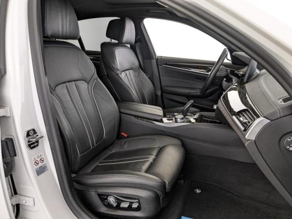 BMW 5 серии VII (G30/G31/G38) Рестайлинг с пробегом 2021 года, цена 4 500 000 рублей, 52200 км, седан, Автокод Объявления