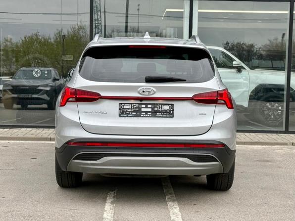 Hyundai Santa Fe IV Рестайлинг с пробегом 2022 года, цена 3 995 000 рублей, 33677 км, внедорожник, Автокод Объявления
