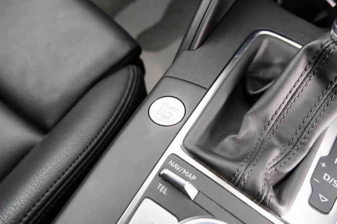 Audi A3 III (8V) Рестайлинг с пробегом 2019 года, цена 2 109 000 рублей, 37500 км, седан, Автокод Объявления