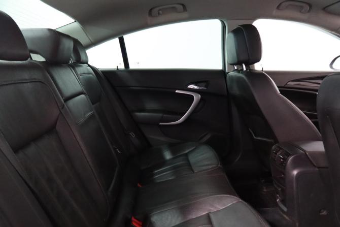 Opel Insignia I с пробегом 2013 года, цена 1 099 000 рублей, 138000 км, седан, Автокод Объявления