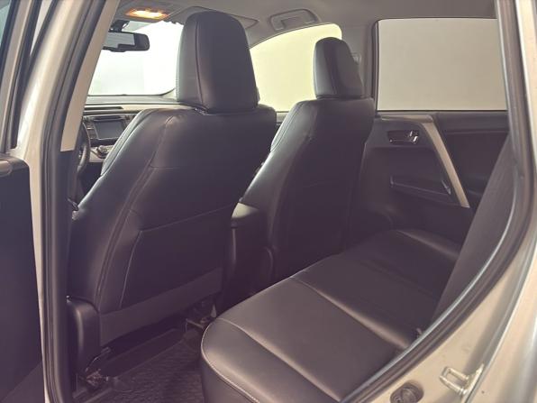 Toyota RAV4 IV (XA40) с пробегом 2014 года, цена 2 490 000 рублей, 96460 км, внедорожник, Автокод Объявления