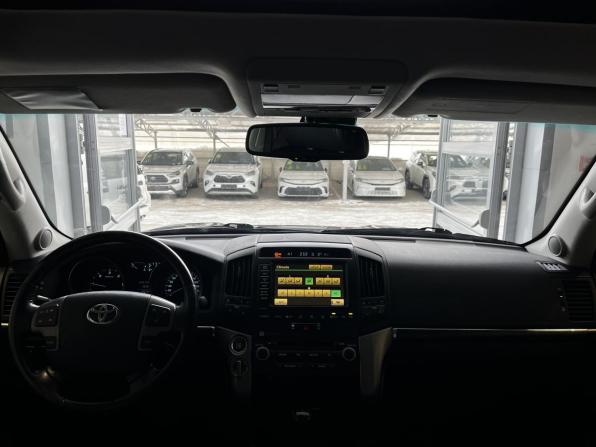 Toyota Land Cruiser 200 Series с пробегом 2011 года, цена 2 630 000 рублей, 270000 км, внедорожник, Автокод Объявления