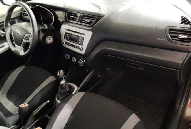Kia Rio III Рестайлинг с пробегом 2016 года, цена 1 045 000 рублей, 90178 км, седан, Автокод Объявления