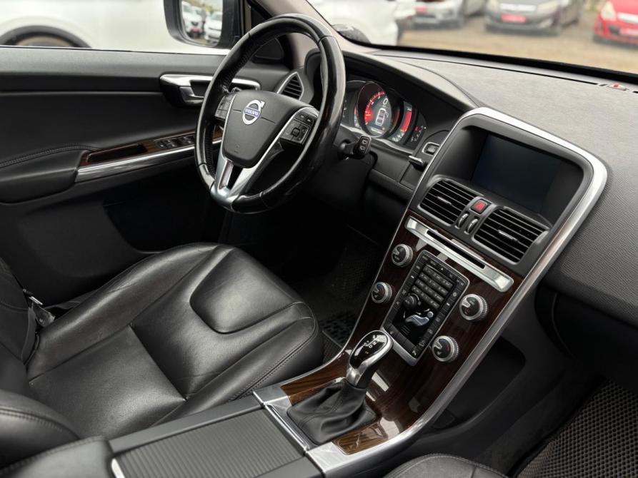 Volvo XC60 I Рестайлинг Набережные Челны  - изображение 19