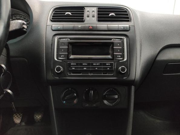 Volkswagen Polo V с пробегом 2013 года, цена 645 000 рублей, 180341 км, седан, Автокод Объявления