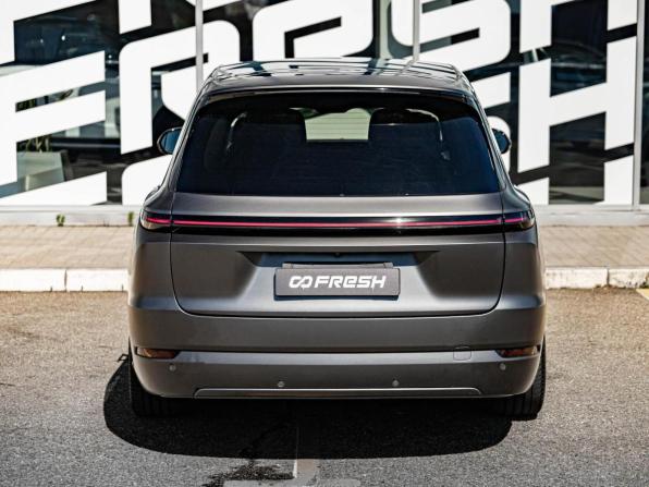 Li Auto (Lixiang) L9 I с пробегом 2024 года, цена 6 400 000 рублей, 75890 км, внедорожник, Автокод Объявления