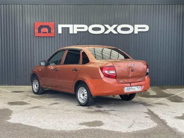 Lada (ВАЗ) Granta I с пробегом 2013 года, цена 193 000 рублей, 190000 км, седан, Автокод Объявления