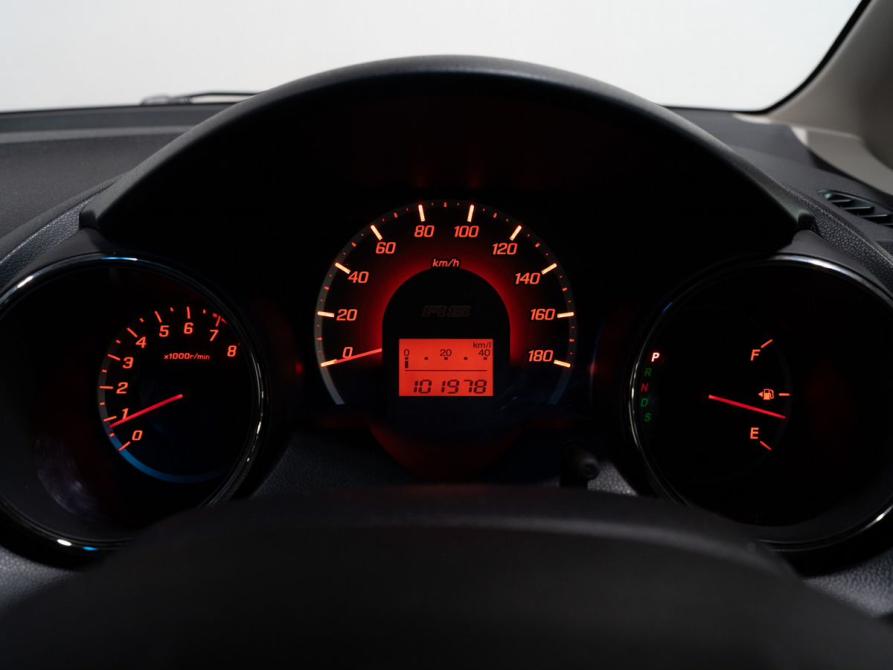 Honda Fit II Чита  - изображение 10