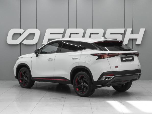 Omoda C5 I с пробегом 2023 года, цена 1 910 000 рублей, 37137 км, внедорожник, Автокод Объявления