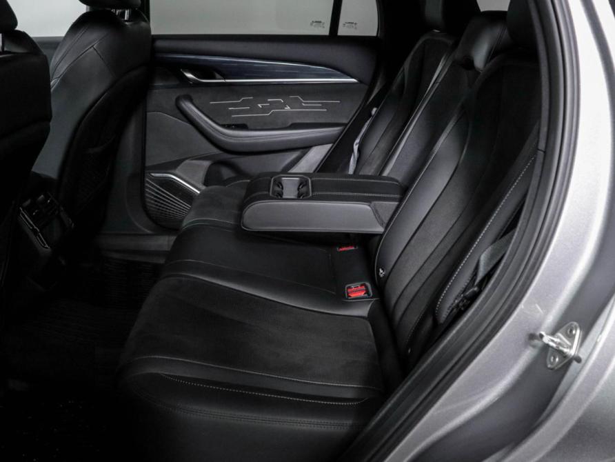 Geely Monjaro I Москва  - изображение 10