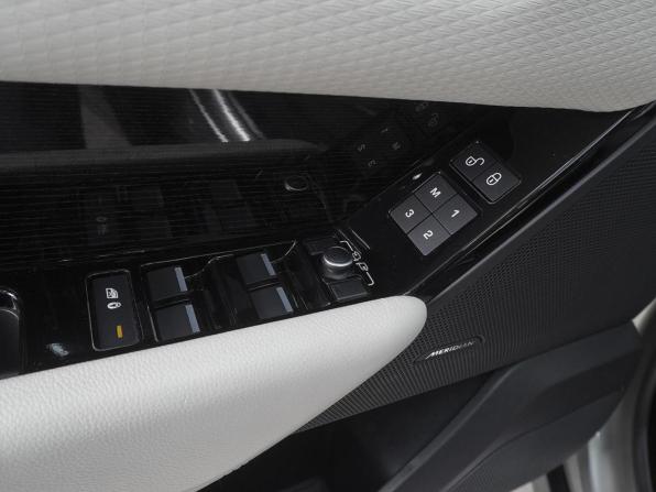 Land Rover Range Rover Velar I с пробегом 2020 года, цена 4 599 000 рублей, 156770 км, внедорожник, Автокод Объявления