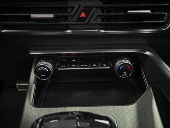 Geely Coolray I с пробегом 2023 года, цена 1 519 000 рублей, 49846 км, внедорожник, Автокод Объявления