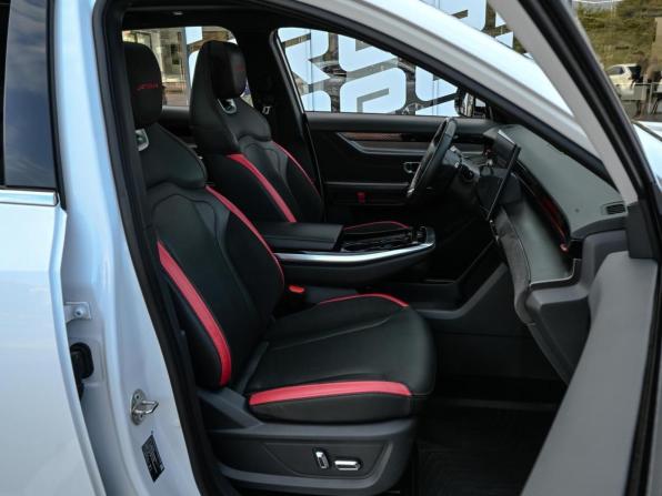 JETOUR DASHING I с пробегом 2023 года, цена 2 249 000 рублей, 21707 км, внедорожник, Автокод Объявления