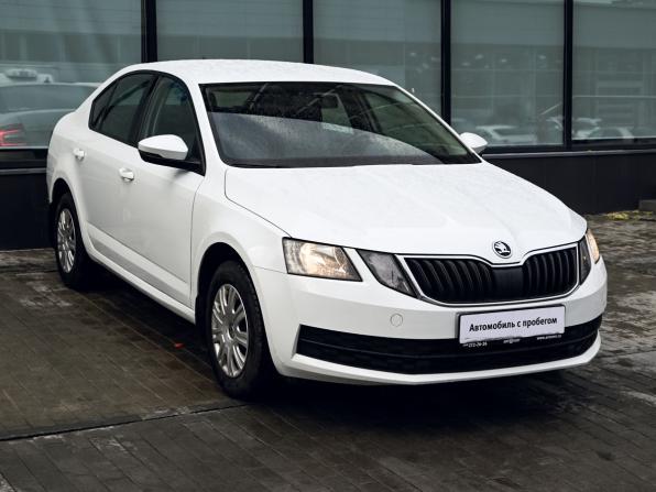 Skoda Octavia III (A7) с пробегом 2017 года, цена 1 415 000 рублей, 137990 км, лифтбек, Автокод Объявления