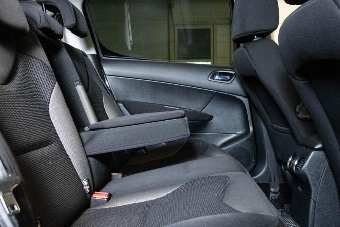 Peugeot 308 I с пробегом 2010 года, цена 700 000 рублей, 143396 км, хэтчбек, Автокод Объявления