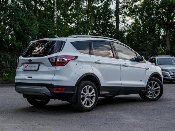 Ford Kuga II Рестайлинг с пробегом 2018 года, цена 1 040 000 рублей, 280505 км, внедорожник, Автокод Объявления
