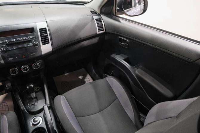 Mitsubishi Outlander II Рестайлинг с пробегом 2012 года, цена 1 229 000 рублей, 193000 км, внедорожник, Автокод Объявления