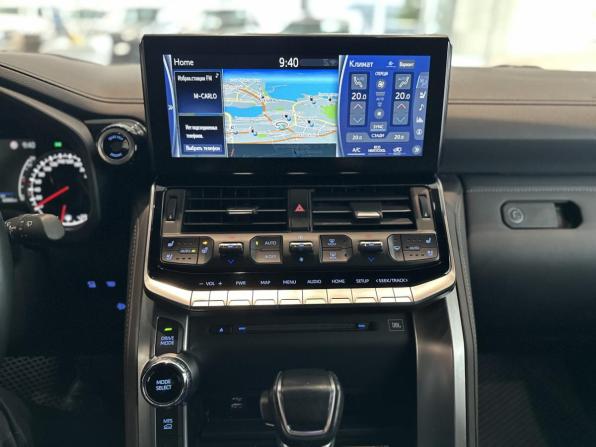 Toyota Land Cruiser 300 Series с пробегом 2021 года, цена 9 988 000 рублей, 82008 км, внедорожник, Автокод Объявления