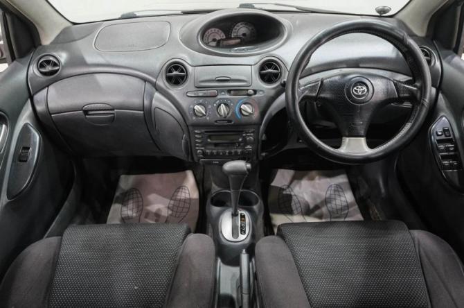 Toyota Vitz I (P10) с пробегом 2001 года, цена 399 000 рублей, 237000 км, хэтчбек, Автокод Объявления