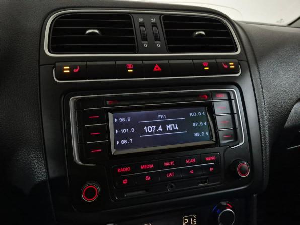 Volkswagen Polo V с пробегом 2012 года, цена 630 000 рублей, 286518 км, седан, Автокод Объявления