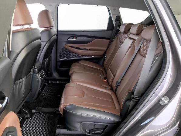Hyundai Santa Fe IV Рестайлинг с пробегом 2022 года, цена 3 970 000 рублей, 69769 км, внедорожник, Автокод Объявления