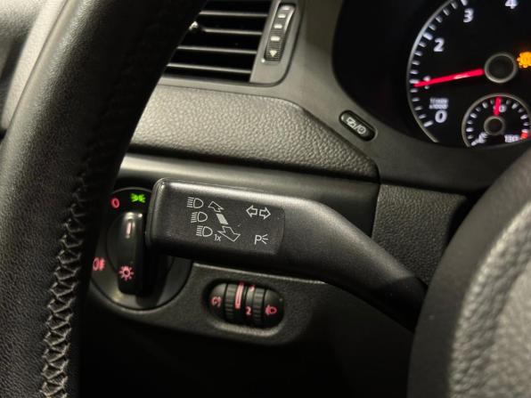 Volkswagen Jetta VI с пробегом 2013 года, цена 950 000 рублей, 198981 км, седан, Автокод Объявления