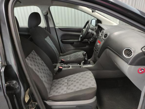 Ford Focus II Рестайлинг с пробегом 2009 года, цена 490 000 рублей, 191832 км, хэтчбек, Автокод Объявления