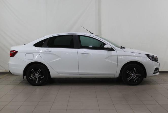 Lada (ВАЗ) Vesta I с пробегом 2018 года, цена 990 000 рублей, 144298 км, седан, Автокод Объявления