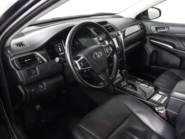 Toyota Camry VII (XV50) Рестайлинг с пробегом 2015 года, цена 1 837 000 рублей, 237000 км, седан, Автокод Объявления