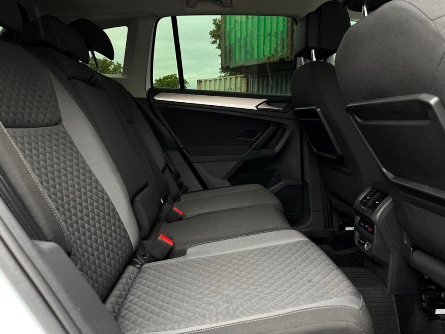 Volkswagen Tiguan II Санкт-Петербург  - изображение 9