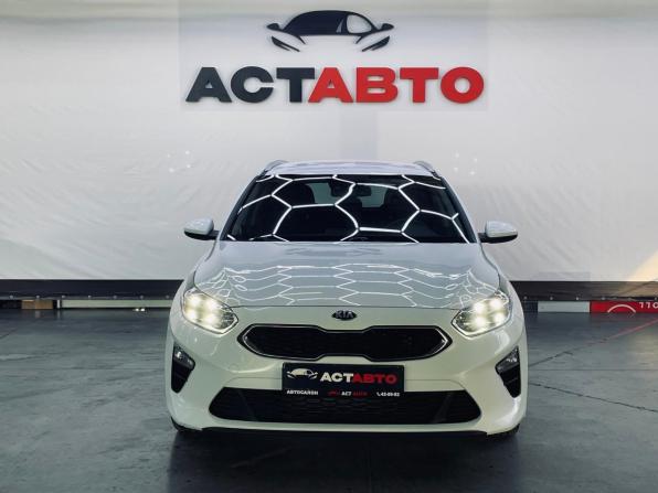 Kia Ceed III с пробегом 2018 года, цена 1 800 000 рублей, 130722 км, универсал, Автокод Объявления