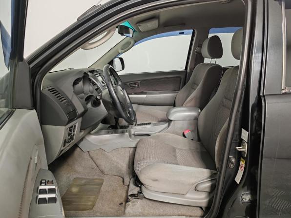 Toyota Hilux VII с пробегом 2011 года, цена 1 649 000 рублей, 380762 км, offers.body_type.unknown, Автокод Объявления