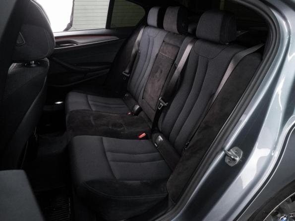 BMW 5 серии VII (G30/G31/G38) с пробегом 2017 года, цена 3 530 000 рублей, 121176 км, седан, Автокод Объявления