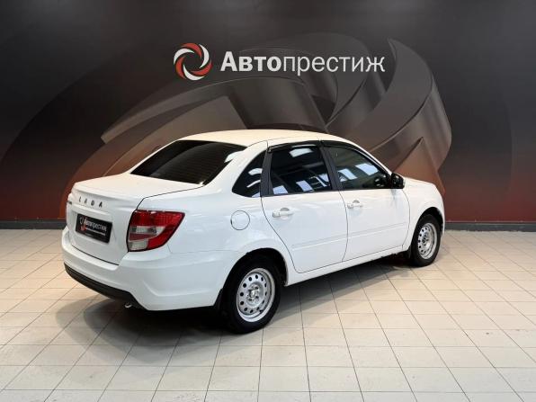 Lada (ВАЗ) Granta I Рестайлинг с пробегом 2023 года, цена 625 000 рублей, 220000 км, седан, Автокод Объявления