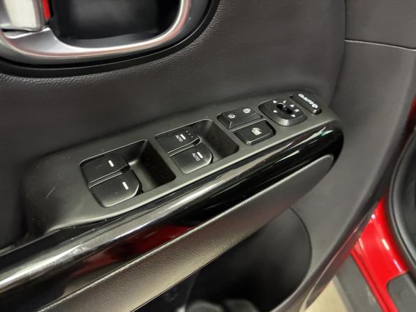 Kia Soul II с пробегом 2015 года, цена 1 199 000 рублей, 200000 км, хэтчбек, Автокод Объявления