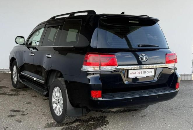 Toyota Land Cruiser 200 Series Рестайлинг 2 с пробегом 2015 года, цена 5 717 000 рублей, 140586 км, внедорожник, Автокод Объявления