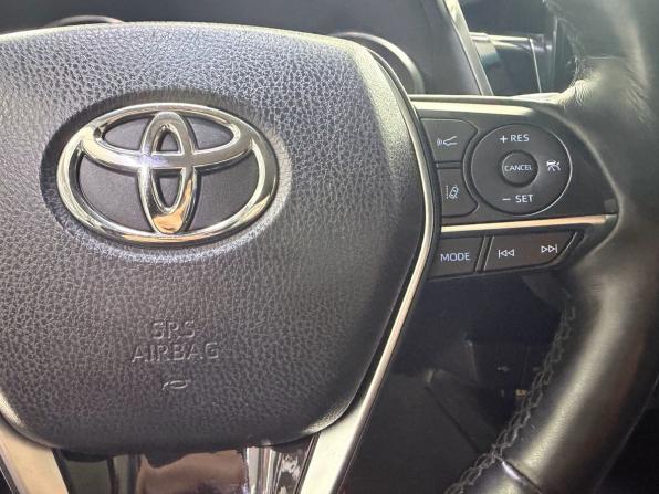 Toyota Camry VIII (XV70) Рестайлинг с пробегом 2021 года, цена 2 900 000 рублей, 122800 км, седан, Автокод Объявления